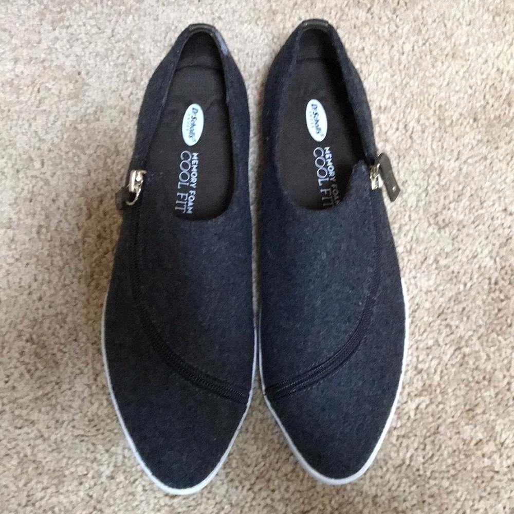 DR. SCHOLL'S Size 7.5 M wool blend cool fit sneakers